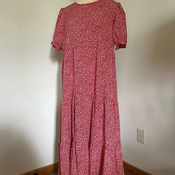 Red and White Tiered Puff Sleeve Maxi Sundress Size L - Picture 1 of 9